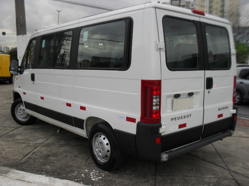 Peugeot Boxer 2.3 15 Lugares Completa 2016
