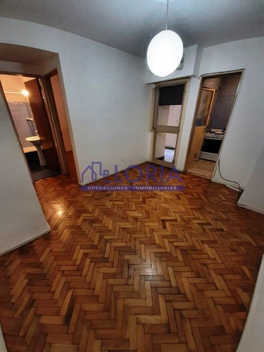 Imagen 3 de 15 de 2 Ambientes - Apto Profesional - Excelente Ubicacion.-