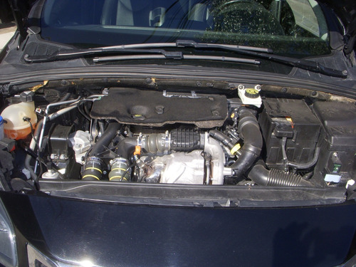 Imagen 8 de 16 de Peugeot 308 Feline, 1.6 Hdi Turbo, 6v 115 Cv, 5 Puertas 2016