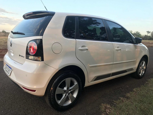 Imagem 3 de 14 de Volkswagen Polo 1.6 Vht Sportline Total Flex I-motion 5p