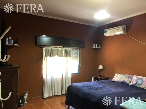 Imagen 8 de 12 de Venta De Casa De 3 Ambientes Con Patio En Quilmes (28198)