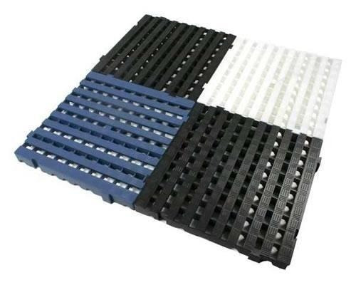 Kit 05 Pc Tapete Plastic 4,5x40x40 Cm Cor Preto Banheiro Box