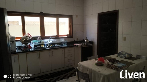 Imagem 5 de 30 de Casa 3 Andares - 4 Dormitórios - Jardim Das Colinas - 359m². - So0792
