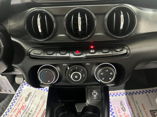 Fiat Cronos DRIVE 1.3 8V Flex