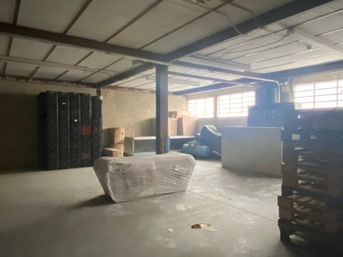 Imagen 15 de 24 de Se Vende Galpon Industrial 2422m²t-1753m²c-5 Ofc+20p.trabajo+10b+50p+p.electrica-guaicay-es
