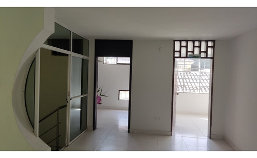 Venta - Casa Oficinas - Chuchurubi - Montería