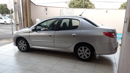 Peugeot 207 2012 1.4 Xr Flex 5p