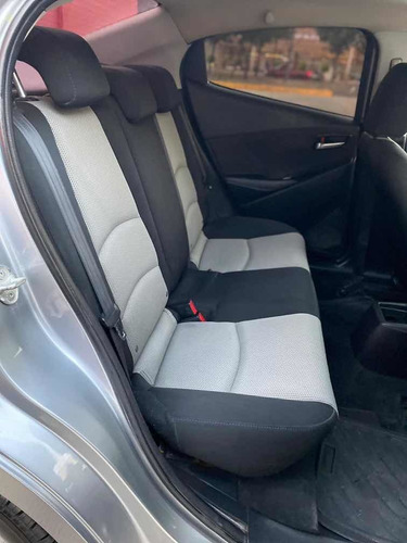 Toyota Yaris 1.5 R Le Mt 2016