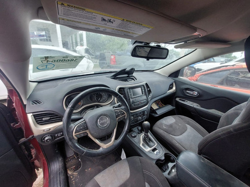 Jeep Cherokee Latitude 2014 (en Partes) 2014 - 2018 2.4l 4x4