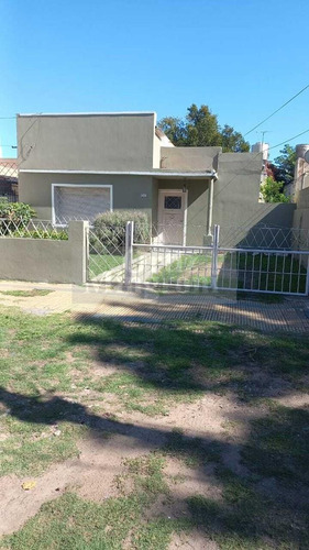 Terreno Lote  En Venta En Lomas De Zamora, G.b.a. Zona Sur, Argentina