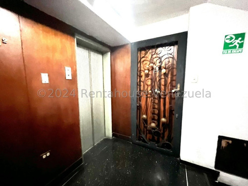 Excelente Apartamento. 25-11596