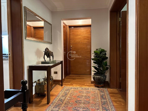 Departamento En Venta De 4 Dorm. En Lo Barnechea