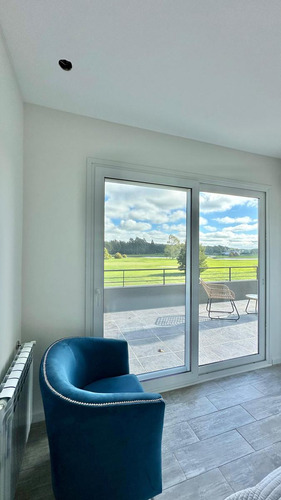 Casa En Venta - 4 Dormitorios 3 Baños - Cochera - 1.250mts2 - Haras Del Sur, La Plata