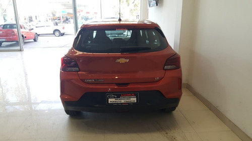 Imagen 6 de 10 de Chevrolet Onix Lt 1.2 90cv (l19)
