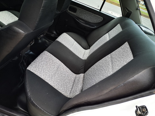 Imagen 13 de 13 de 2015 Nissan Tsuru Gs11