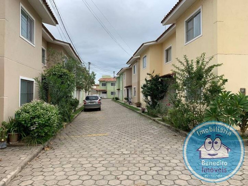Imagem 1 de 9 de Vendo Duplex 2/4 Em Porto Seguro - 1784
