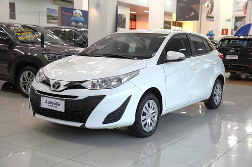 Toyota Yaris 1.3 16V FLEX XL LIVE MULTIDRIVE