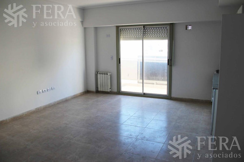Imagen 3 de 20 de Venta De Departamento 2 Ambientes En Wilde (19187)