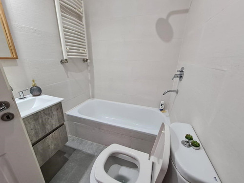 Casa En Venta En Ituzaingó, G.b.a. Zona Oeste, Argentina