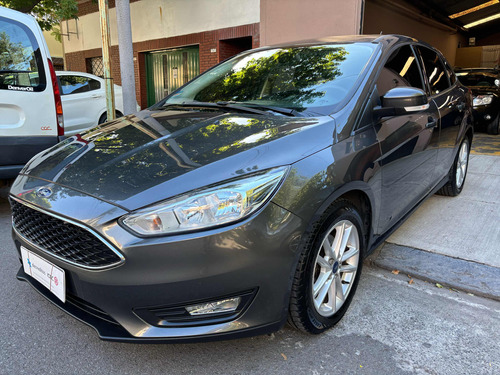 Ford Focus III 1.6 Sedan S