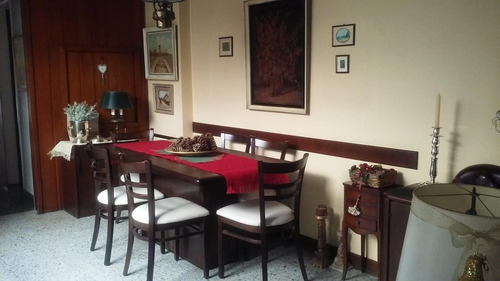 Imagen 3 de 17 de Hermoso Chalet 4 Ambientes En Olivos
