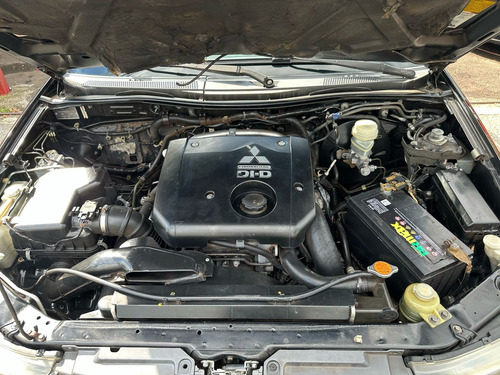 Mitsubishi L200 3.2 Triton Hpe Cab. Dupla 4x4 Aut. 4p