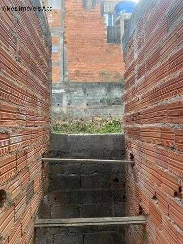 Imagem 4 de 5 de Vendo Casa Térrea Com 2 Quartos, Sala, Cozinha, Banheiro, Lavanderia, Quintal. - Ca00063 - 68156913