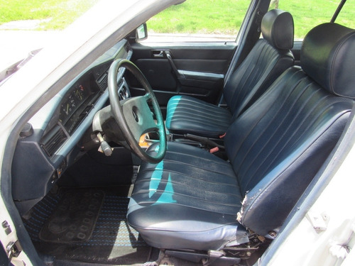 Mercedez Benz 190e 2.0 1984