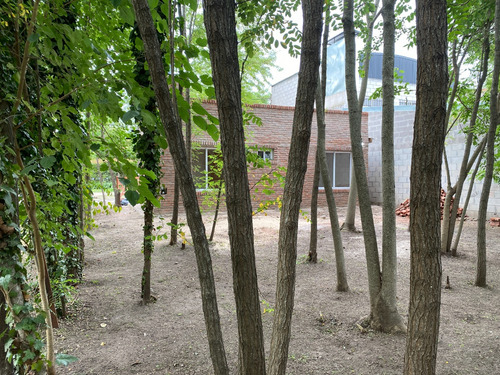 Hermosa Casa A Estrenar Terreno 10x22 En Esquina Barrio Poggio Gral Belgran