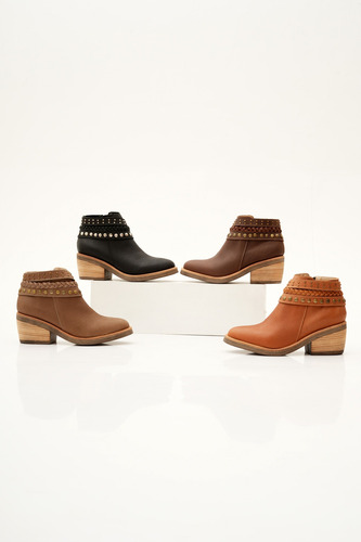 Botas Mujer Botinetas Taco Medio Cuero Pulseras Tachas Tana