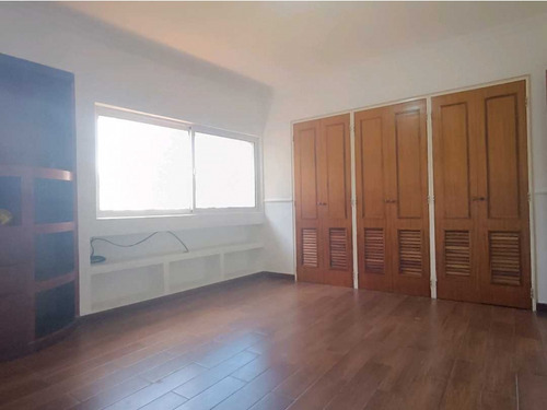 Apartamento En Alquiler Urb. Los Mangos Pe-8370769