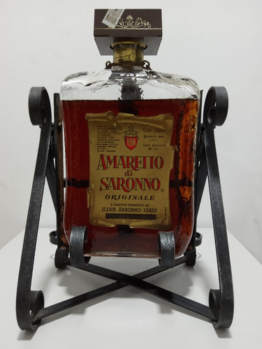 Amaretto Di Saronno Porta Botella Mecedora Colección 1.75l