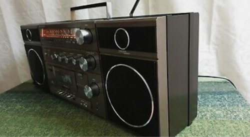 Imagen 4 de 4 de Retro Groundig Party Center 1000 Towel Blaster Boombox