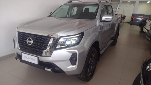 Nissan Frontier 2.3 Platinum Cab. Dupla 4X4 Aut. 4P