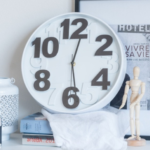 Imagen 3 de 4 de Reloj Pared Fdo Blanco Num Grandes Mco Bco 30cm Diam