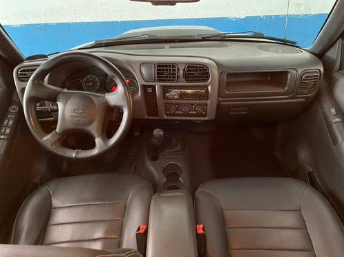 Chevrolet S10 2.4 Advantage 4x2 Cd 8v Flex 4p Manual