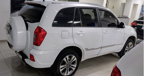 Imagen 9 de 15 de Chery Tiggo 3 Confort Manual 2016