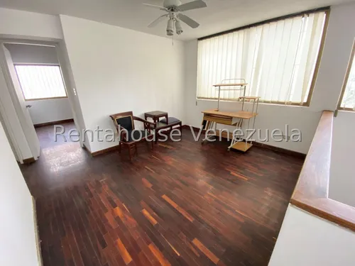 Hermosa Casa En La Tahona
