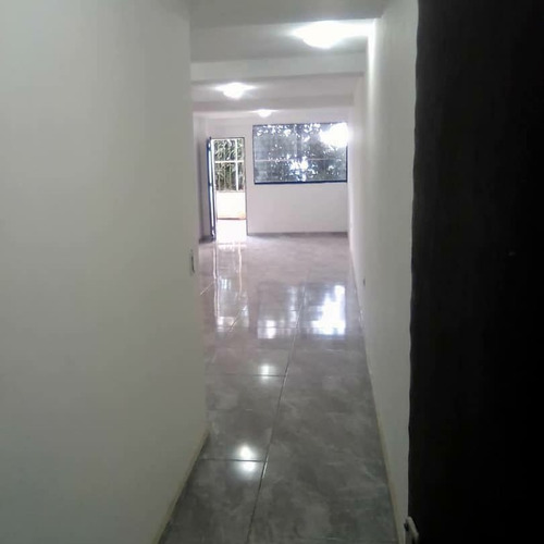 Imagen 3 de 14 de Apartamento Venta 3 Hab 2 Baños.