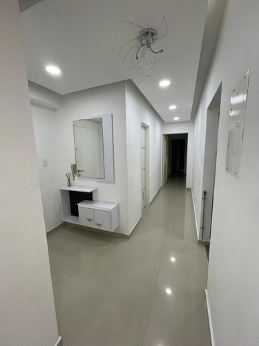 Imagen 5 de 14 de Apartamento En Venta Urb Las Salias 150 M2 San Antonio