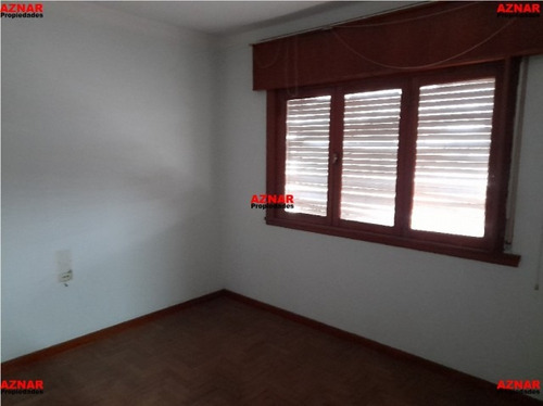 Imagen 9 de 14 de Casa De 6 Ambientes Y 4 Dormitorio (2272)