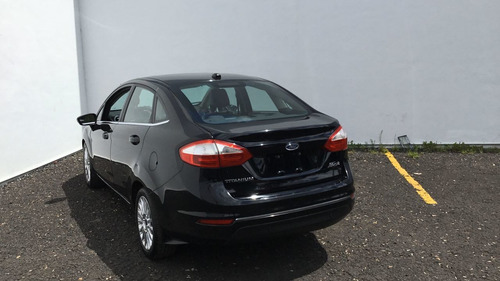 Imagen 10 de 15 de Ford Fiesta 5 Puertas