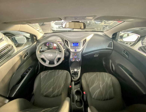 Imagem 9 de 15 de Hyundai Hb20 1.0m Comfor 2015