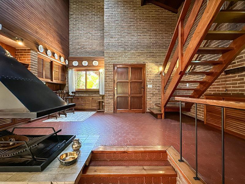 Excelente Casa En Venta Con Vista Al Golf