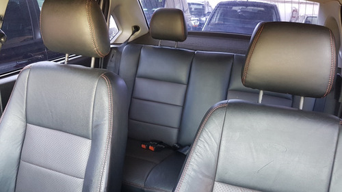 Imagem 8 de 12 de Ford Fiesta Sedan