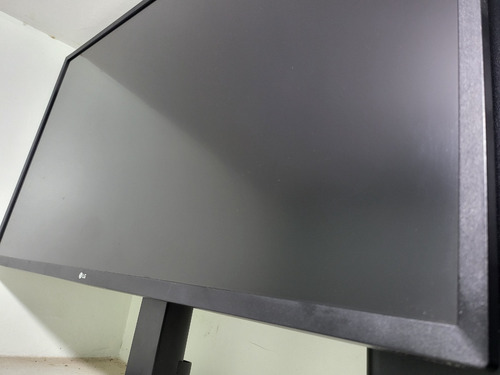 Monitor LG 32 4k Gamer Edição Arquitetura 1bi Cores 32ud59 (Usado)