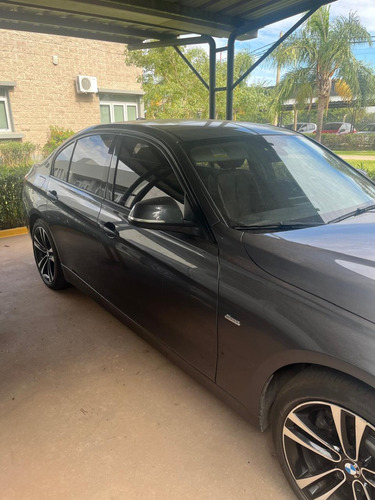 BMW Serie 3 3.0 330i Sedan Sport Line 252cv