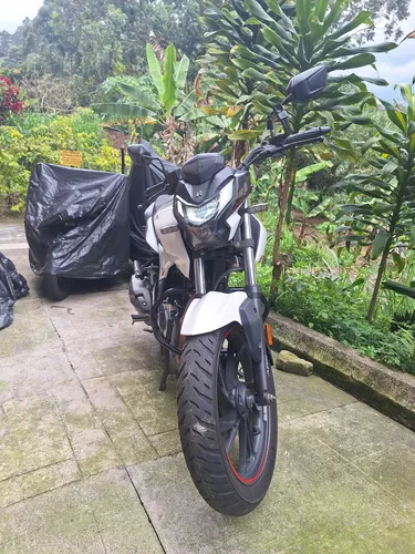 Hero Hunk 160r