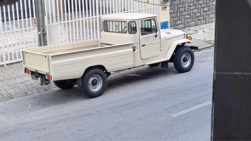 Toyota Bandeirante Bandeirante