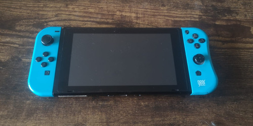Consola Nintendo Switch 32 Gb Standard Edition Azul (Usado)